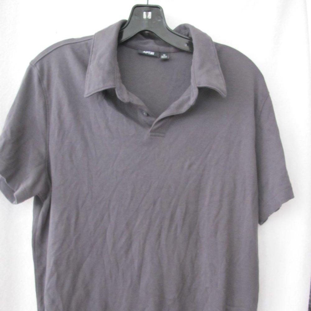 Must Bundle - Apt. 9 Polo Shirt - M